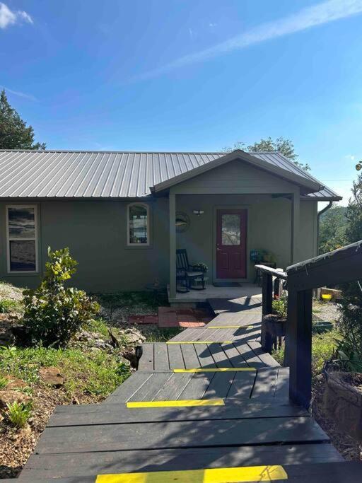 Camp Fisher Cottage Cassville Esterno foto
